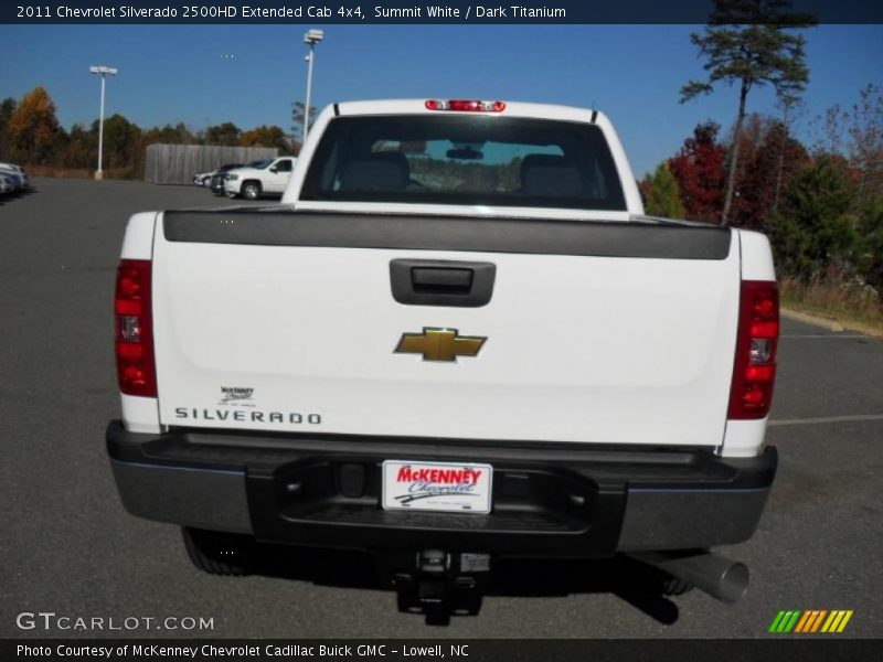 Summit White / Dark Titanium 2011 Chevrolet Silverado 2500HD Extended Cab 4x4