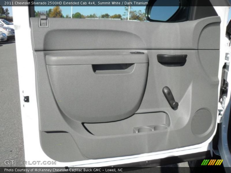 Door Panel of 2011 Silverado 2500HD Extended Cab 4x4