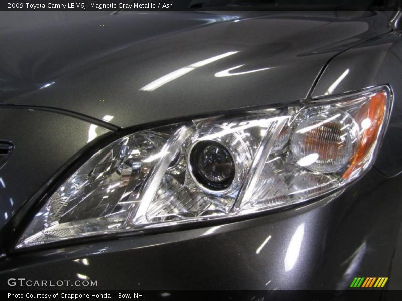 Magnetic Gray Metallic / Ash 2009 Toyota Camry LE V6