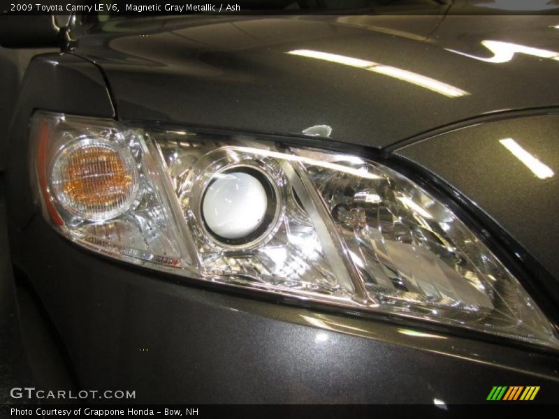 Magnetic Gray Metallic / Ash 2009 Toyota Camry LE V6