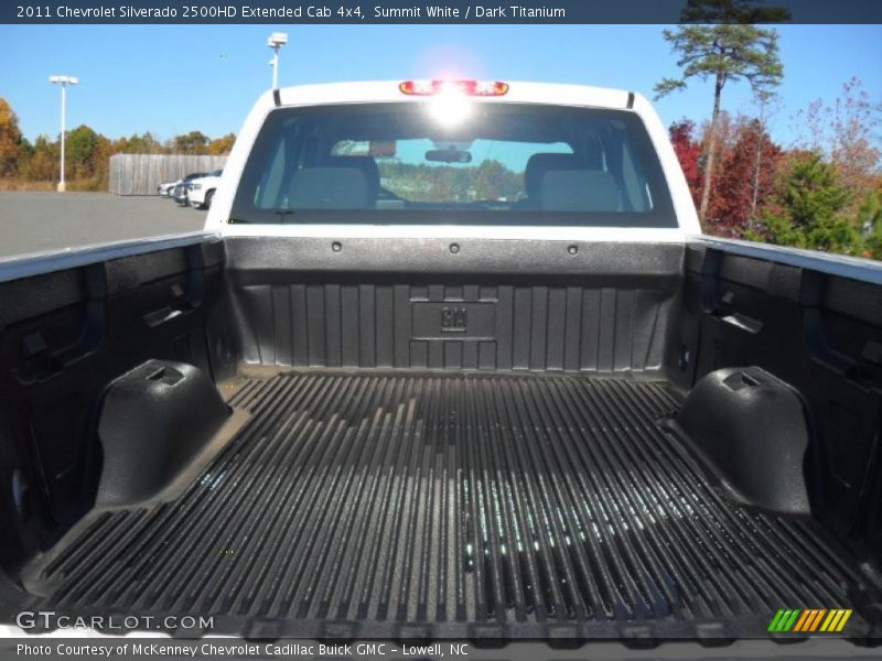  2011 Silverado 2500HD Extended Cab 4x4 Trunk