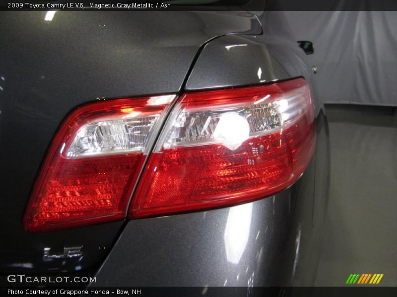 Magnetic Gray Metallic / Ash 2009 Toyota Camry LE V6