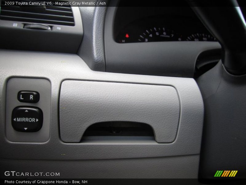 Magnetic Gray Metallic / Ash 2009 Toyota Camry LE V6