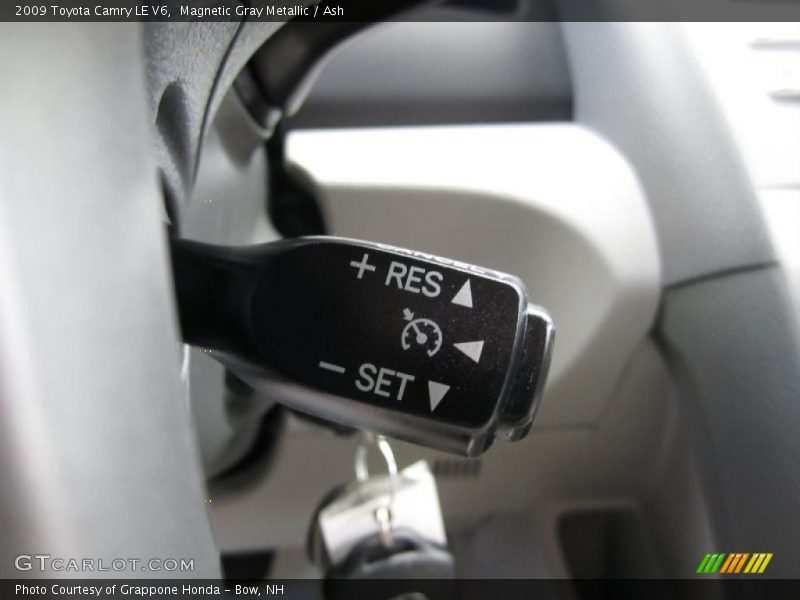 Magnetic Gray Metallic / Ash 2009 Toyota Camry LE V6