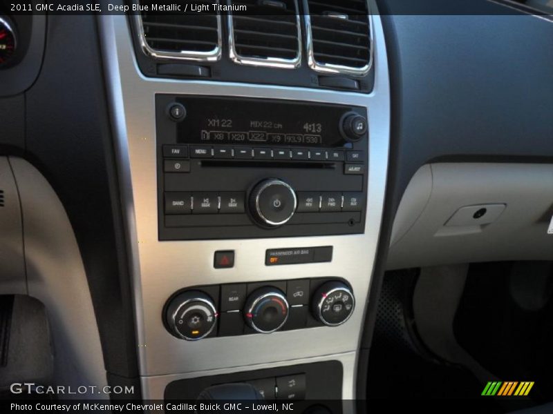 Deep Blue Metallic / Light Titanium 2011 GMC Acadia SLE