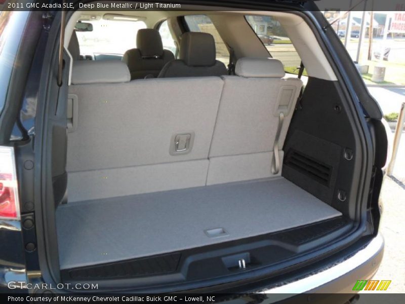 Deep Blue Metallic / Light Titanium 2011 GMC Acadia SLE