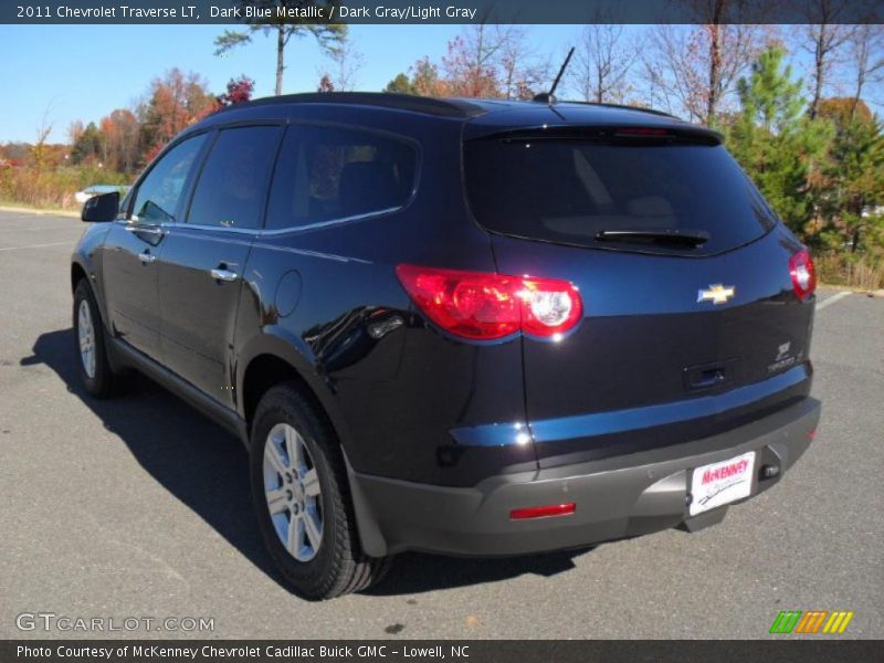 Dark Blue Metallic / Dark Gray/Light Gray 2011 Chevrolet Traverse LT