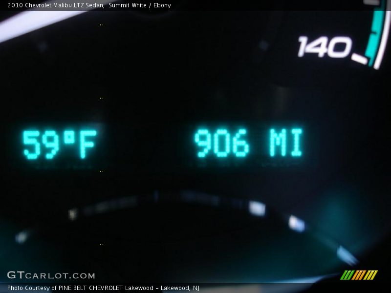 Summit White / Ebony 2010 Chevrolet Malibu LTZ Sedan