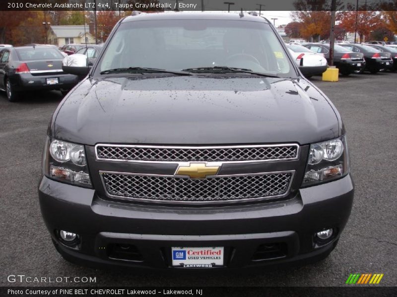 Taupe Gray Metallic / Ebony 2010 Chevrolet Avalanche LTZ 4x4