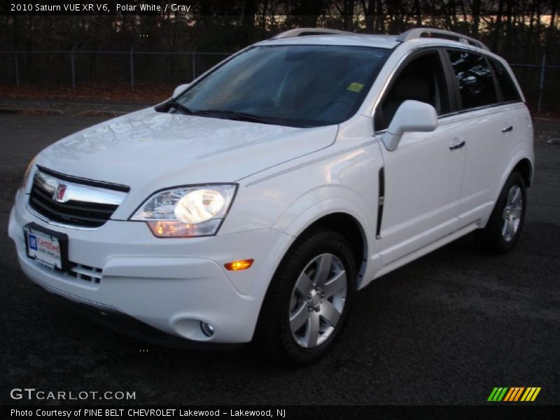 Polar White / Gray 2010 Saturn VUE XR V6