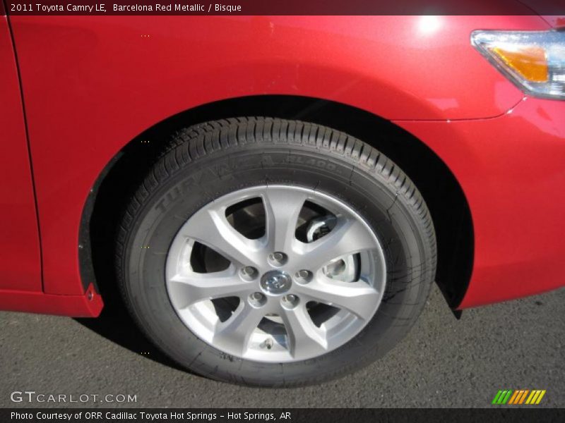 Barcelona Red Metallic / Bisque 2011 Toyota Camry LE