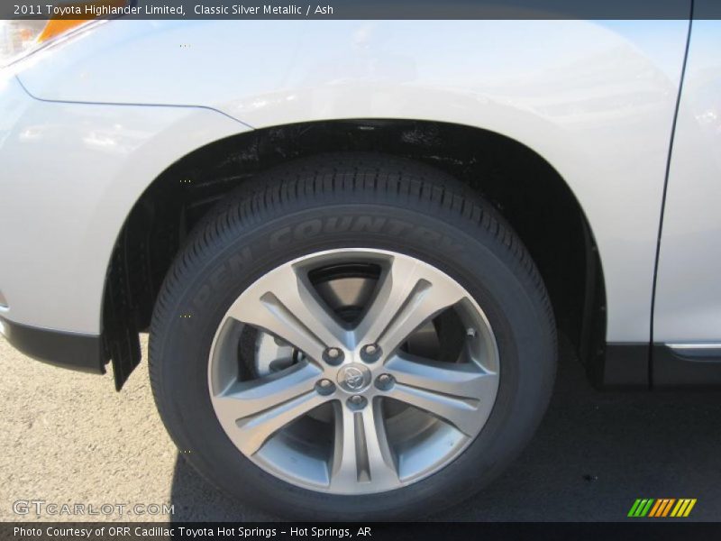 Classic Silver Metallic / Ash 2011 Toyota Highlander Limited