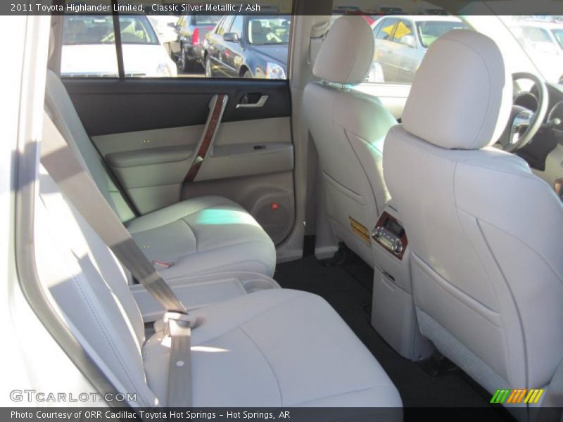 Classic Silver Metallic / Ash 2011 Toyota Highlander Limited