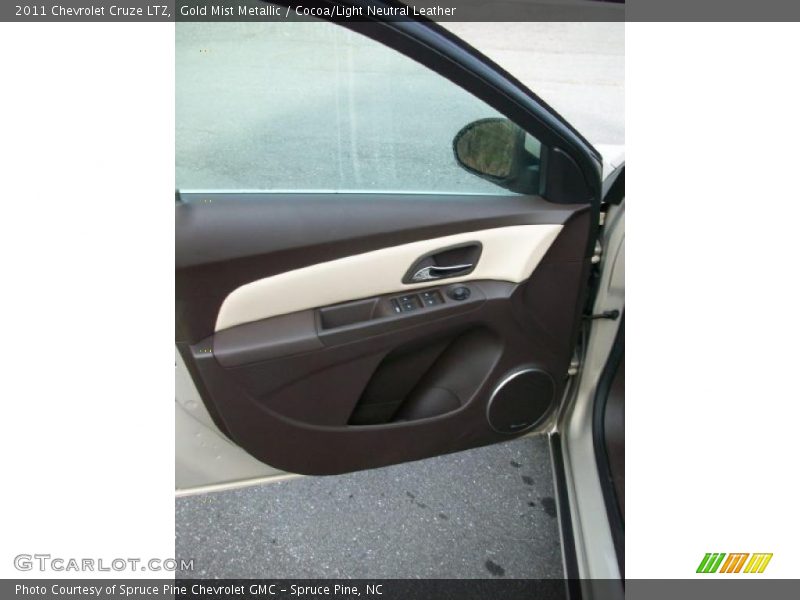 Gold Mist Metallic / Cocoa/Light Neutral Leather 2011 Chevrolet Cruze LTZ