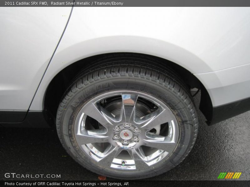 Radiant Silver Metallic / Titanium/Ebony 2011 Cadillac SRX FWD