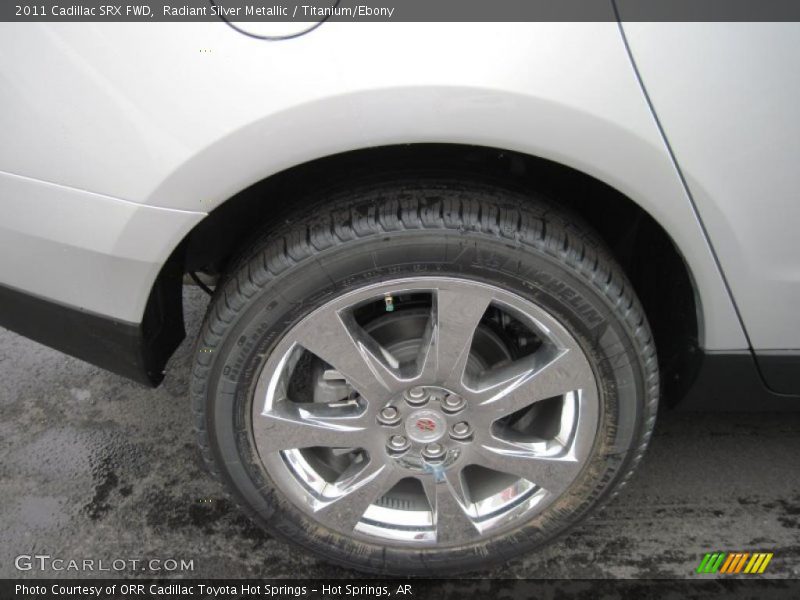 Radiant Silver Metallic / Titanium/Ebony 2011 Cadillac SRX FWD