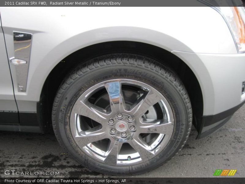 Radiant Silver Metallic / Titanium/Ebony 2011 Cadillac SRX FWD