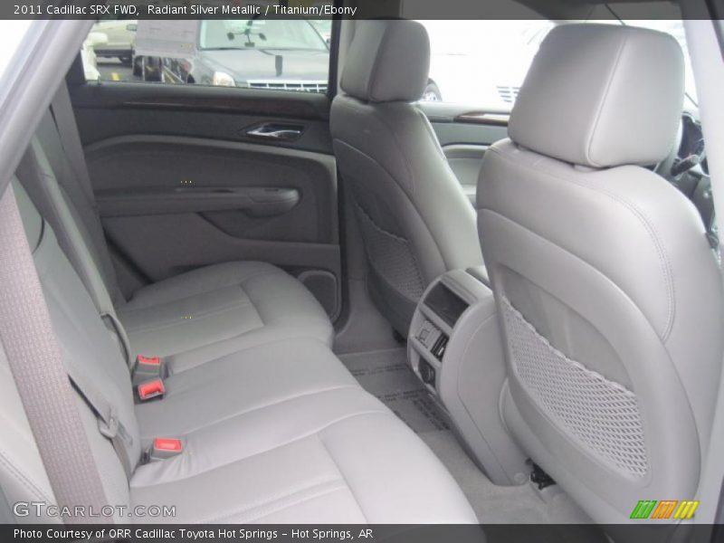 Radiant Silver Metallic / Titanium/Ebony 2011 Cadillac SRX FWD
