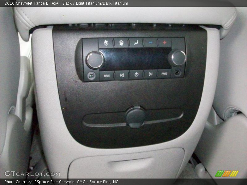 Black / Light Titanium/Dark Titanium 2010 Chevrolet Tahoe LT 4x4