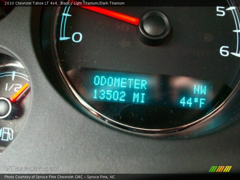 Black / Light Titanium/Dark Titanium 2010 Chevrolet Tahoe LT 4x4
