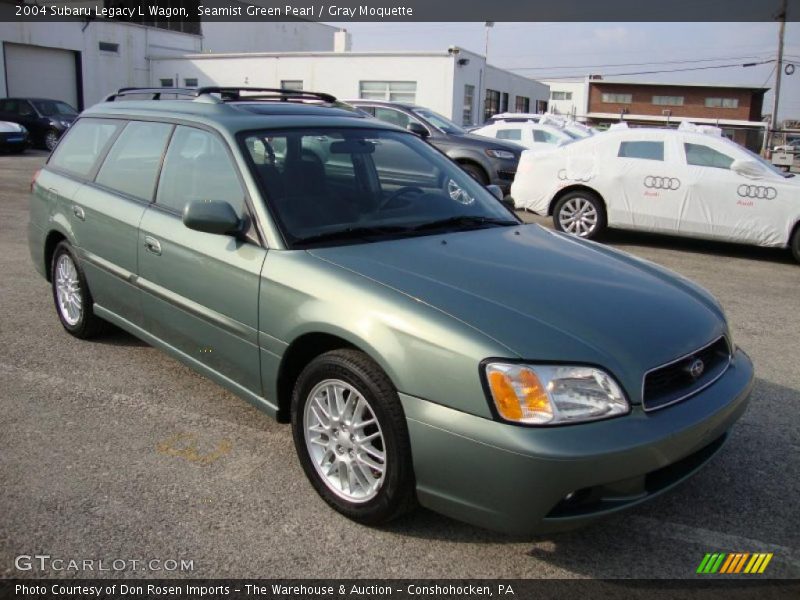 Front 3/4 View of 2004 Legacy L Wagon