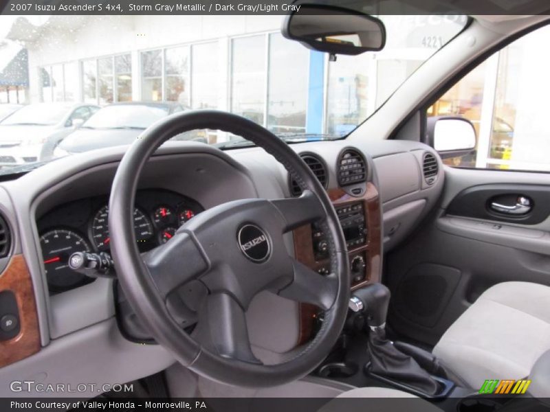 Storm Gray Metallic / Dark Gray/Light Gray 2007 Isuzu Ascender S 4x4