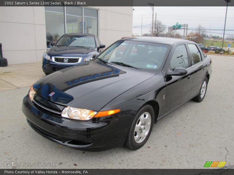 Black / Black 2002 Saturn L Series L300 Sedan