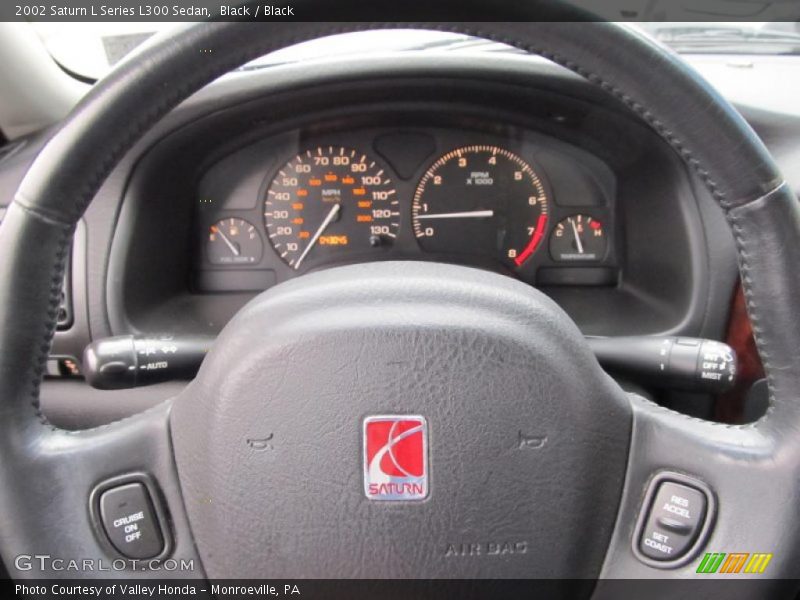 Black / Black 2002 Saturn L Series L300 Sedan