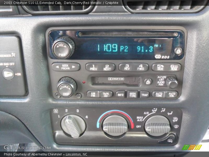 Dark Cherry Red Metallic / Graphite 2003 Chevrolet S10 LS Extended Cab