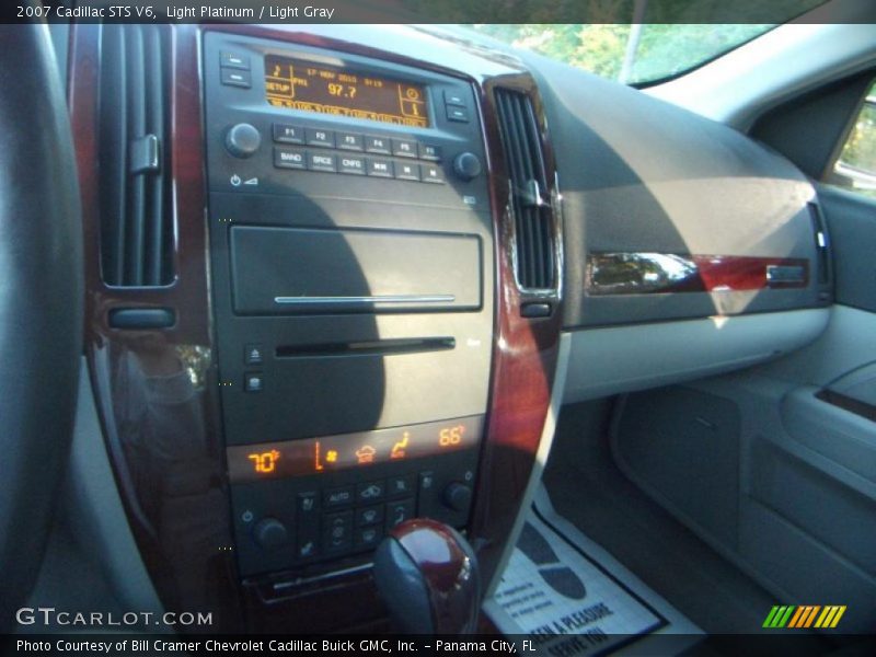 Light Platinum / Light Gray 2007 Cadillac STS V6