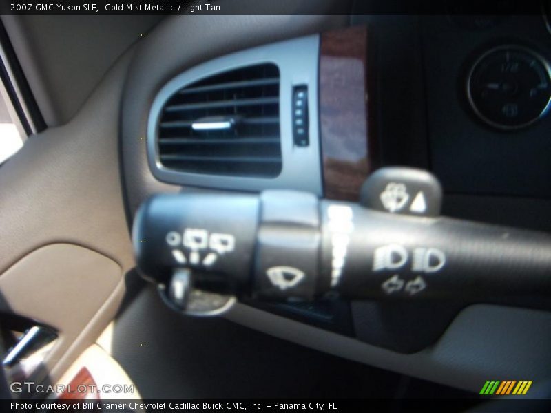 Gold Mist Metallic / Light Tan 2007 GMC Yukon SLE