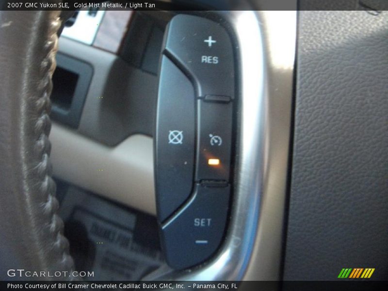 Gold Mist Metallic / Light Tan 2007 GMC Yukon SLE
