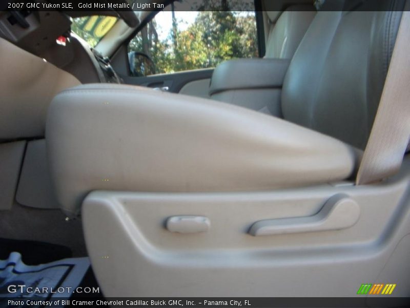 Gold Mist Metallic / Light Tan 2007 GMC Yukon SLE