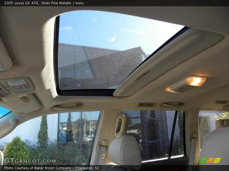 Silver Pine Metallic / Ivory 2005 Lexus GX 470