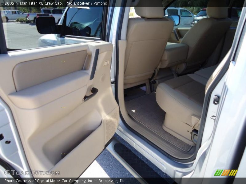 Radiant Silver / Almond 2009 Nissan Titan XE Crew Cab