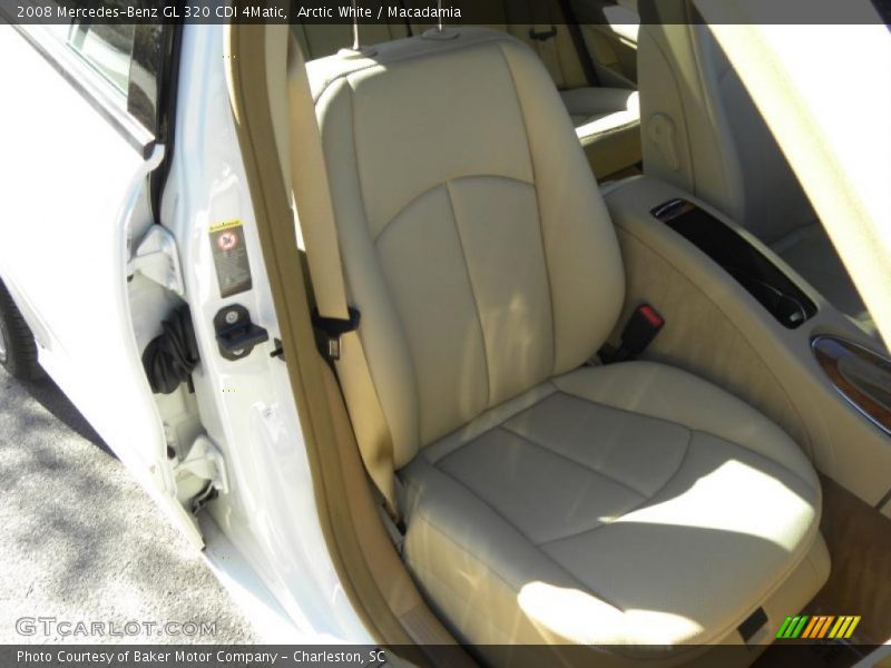 Arctic White / Macadamia 2008 Mercedes-Benz GL 320 CDI 4Matic