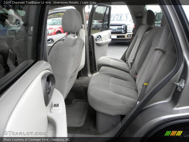 Silverstone Metallic / Light Gray 2006 Chevrolet TrailBlazer LS 4x4