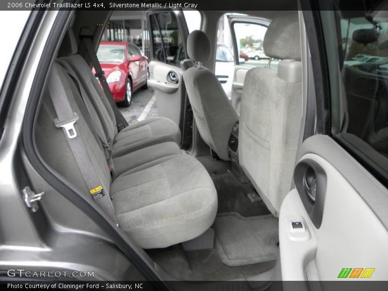 Silverstone Metallic / Light Gray 2006 Chevrolet TrailBlazer LS 4x4