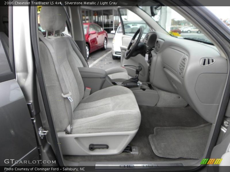 Silverstone Metallic / Light Gray 2006 Chevrolet TrailBlazer LS 4x4