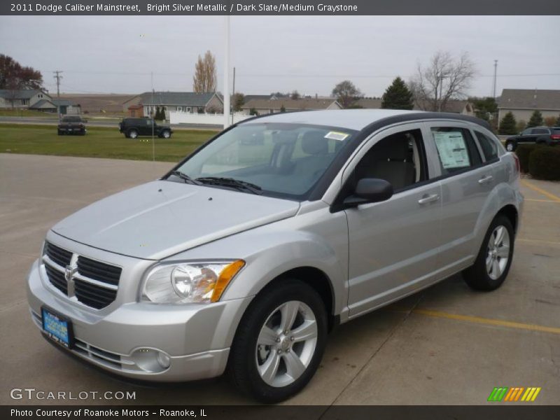Bright Silver Metallic / Dark Slate/Medium Graystone 2011 Dodge Caliber Mainstreet