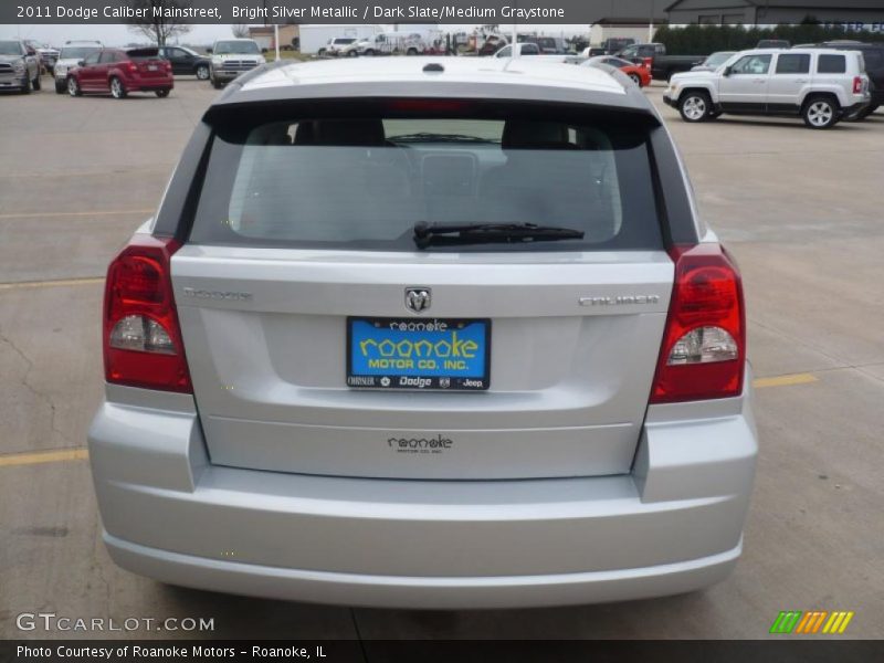 Bright Silver Metallic / Dark Slate/Medium Graystone 2011 Dodge Caliber Mainstreet