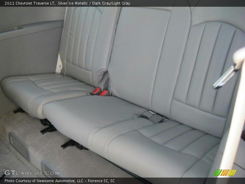 Silver Ice Metallic / Dark Gray/Light Gray 2011 Chevrolet Traverse LT