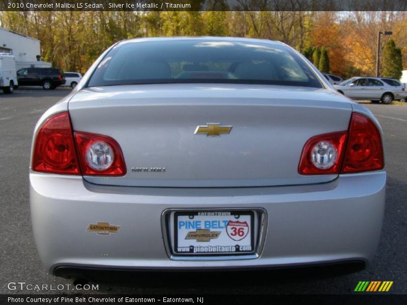 Silver Ice Metallic / Titanium 2010 Chevrolet Malibu LS Sedan