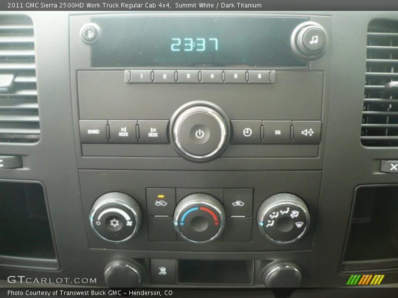 Controls of 2011 Sierra 2500HD Work Truck Regular Cab 4x4