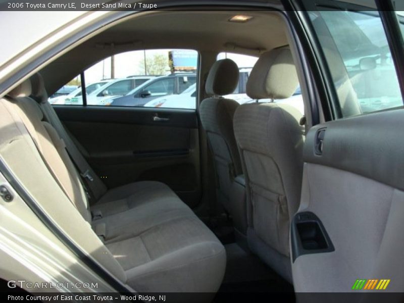 Desert Sand Mica / Taupe 2006 Toyota Camry LE