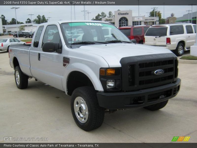 Front 3/4 View of 2008 F350 Super Duty XL SuperCab 4x4