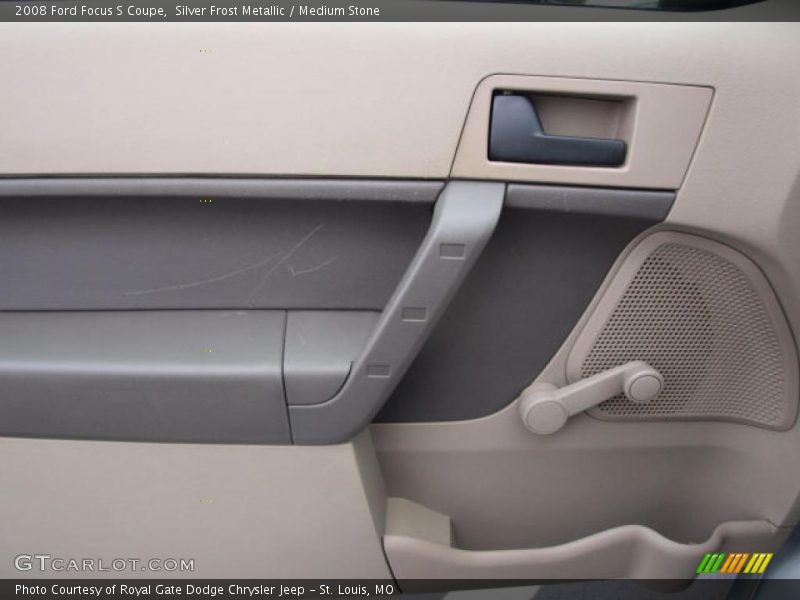Silver Frost Metallic / Medium Stone 2008 Ford Focus S Coupe