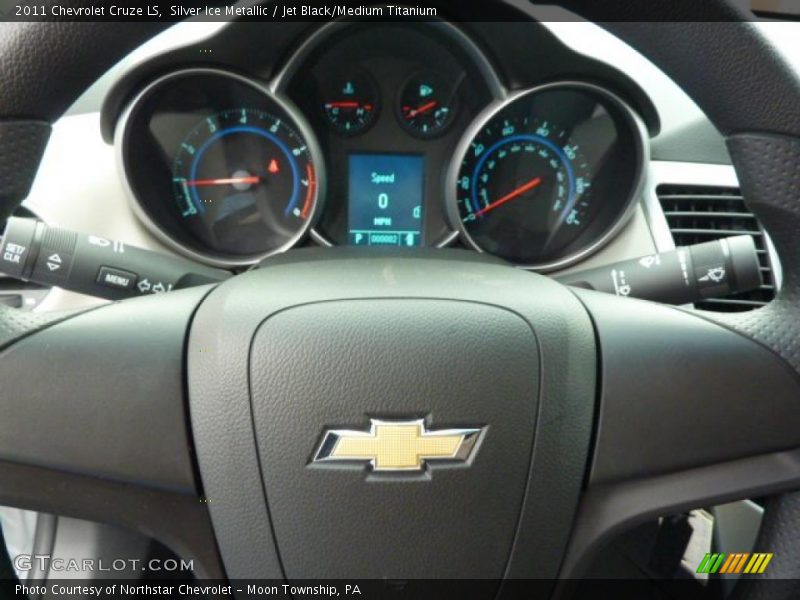 Silver Ice Metallic / Jet Black/Medium Titanium 2011 Chevrolet Cruze LS
