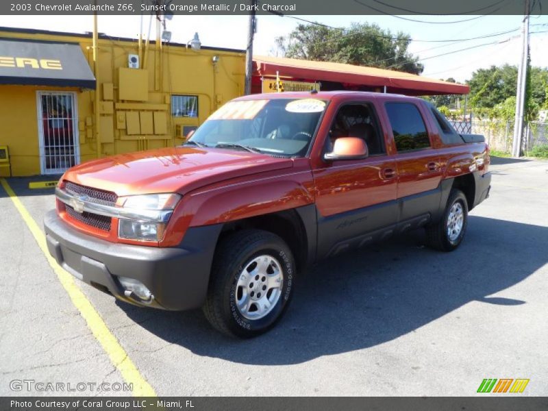 Sunset Orange Metallic / Dark Charcoal 2003 Chevrolet Avalanche Z66