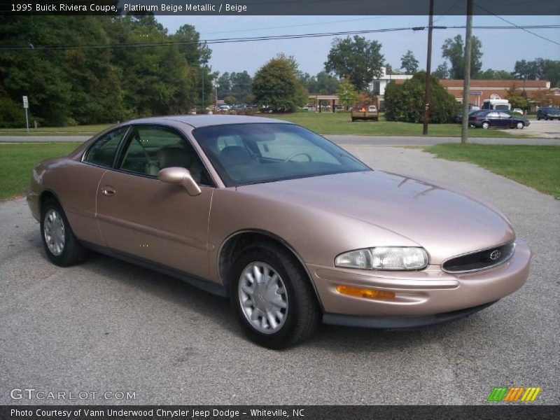 Front 3/4 View of 1995 Riviera Coupe